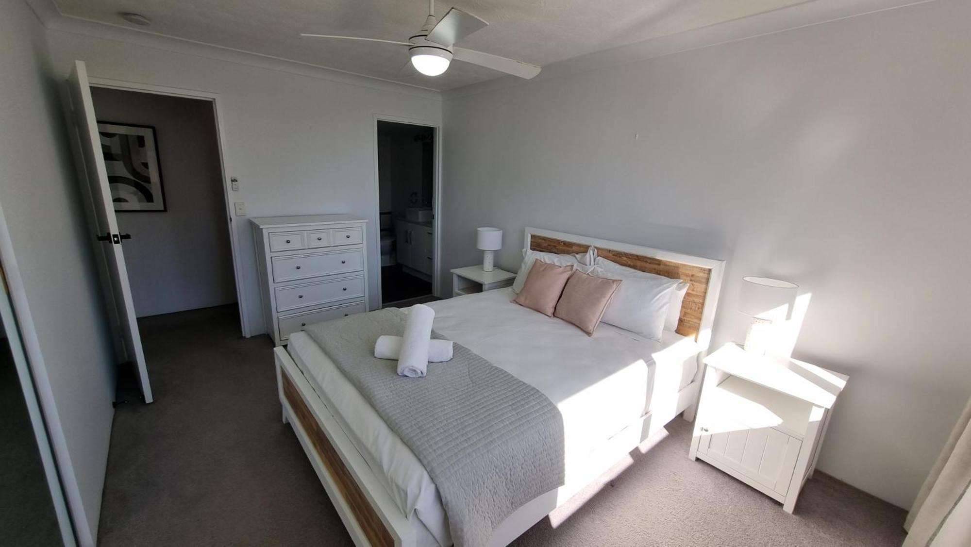 Breakers North Absolute Beachfront Apartments - Official Gold Coast Exteriér fotografie